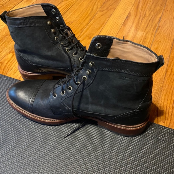 Trask Lowell Leather Boots - Picture 4 of 7
